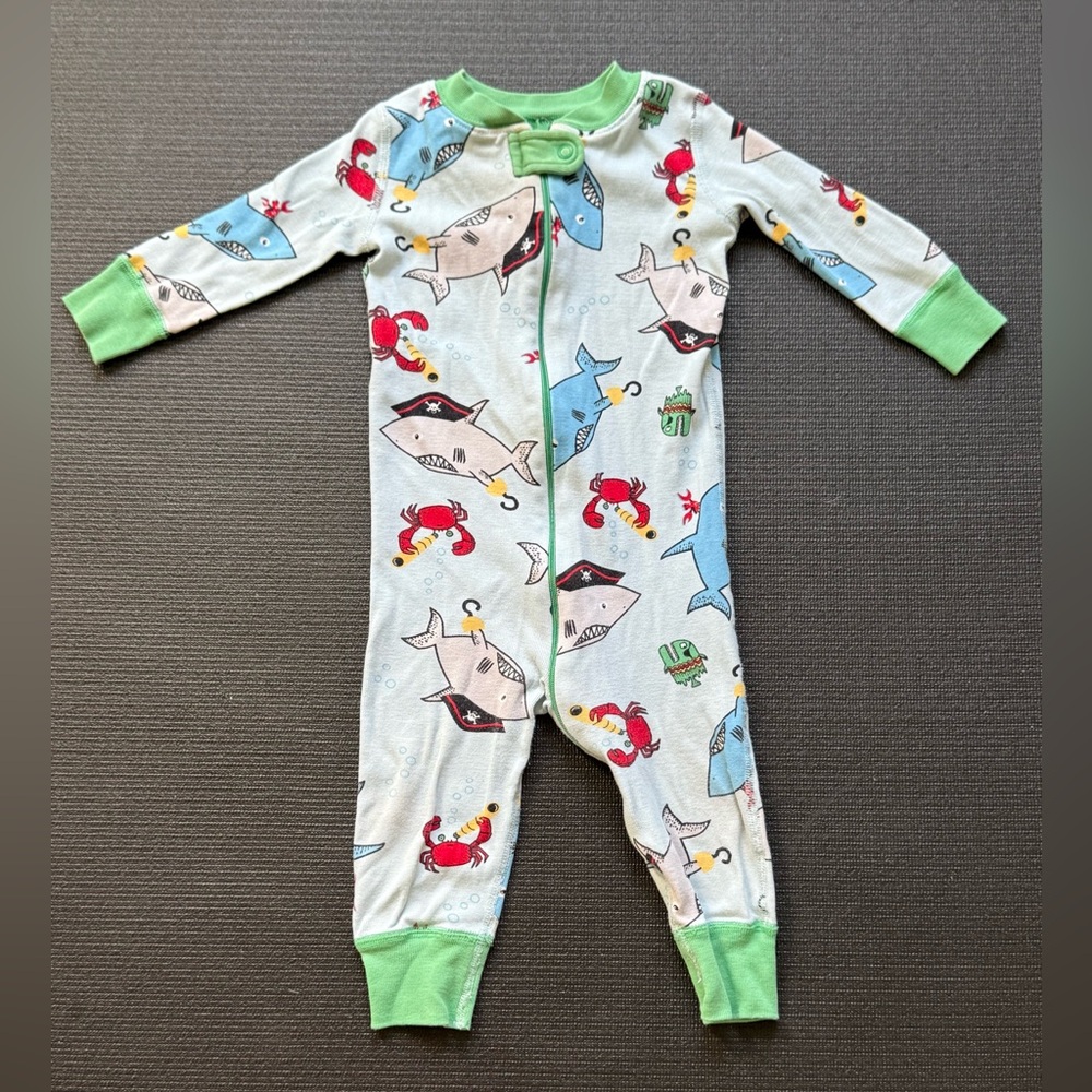 Hanna Andersson Baby Pirate Sharks and Crabs Pajamas Size 9-18 months